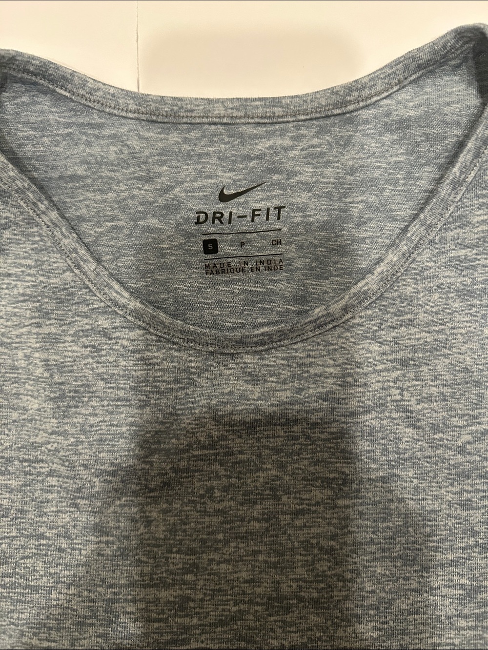 Nike Olive Green Sports Bra, Lime Shorts, Grey Tank & White Running Shorts - Picture 4 of 10